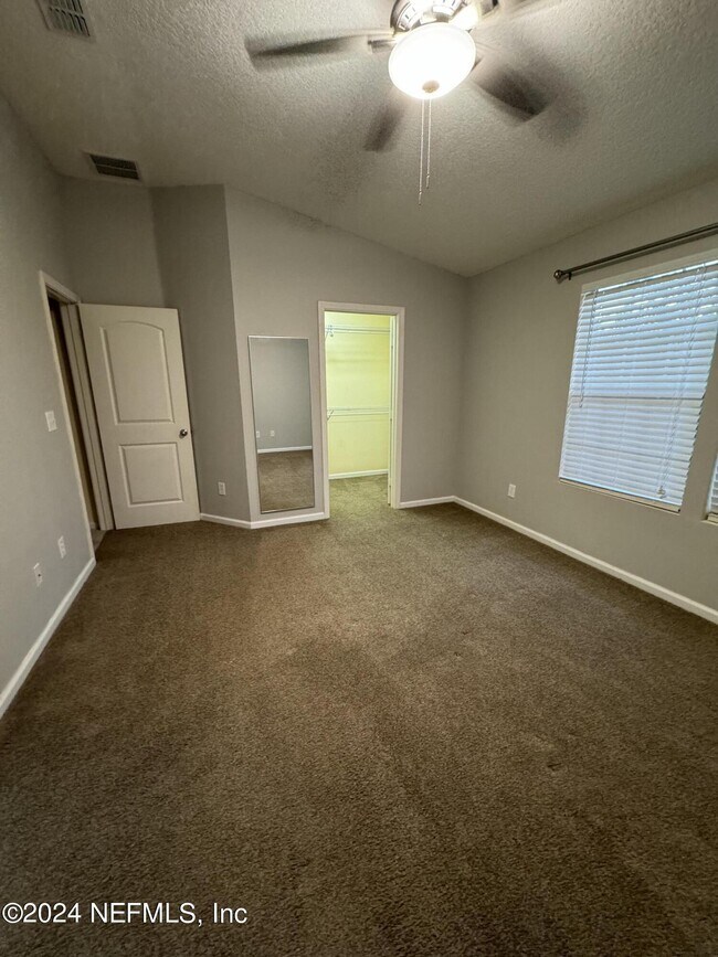 Foto del edificio - 13321 Low Tide Way