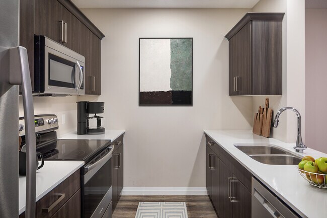 Photo du bâtiment - Twamley Manor Apartments