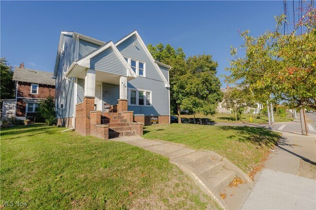 Foto del edificio - 774 Copley Rd