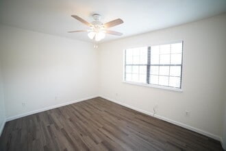 Building Photo - 420 Indian Village Trail