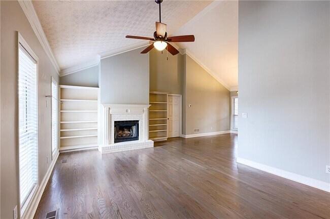 Foto del edificio - 4929 Baker Plantation Way