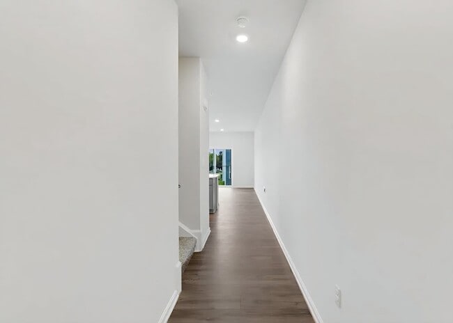 Foto del edificio - 1745 Lawder Cir