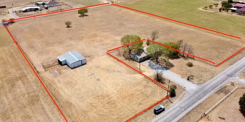 Primary Photo - 5.25 ACRE Horse Property
