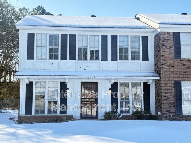 Building Photo - 3877 Camelia Cove