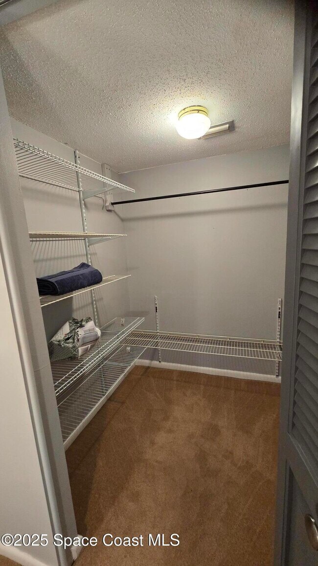 Foto del edificio - 2578 Demaret Dr