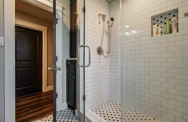 Foto del edificio - 18006 Bambridge Dr