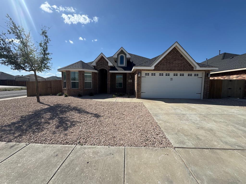 Foto principal - 7201 Donatello St
