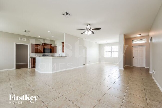 Foto del edificio - 2220 SW 3rd Ave