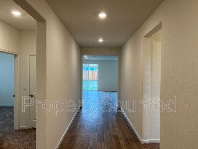 Foto del edificio - 454 Telegraph St