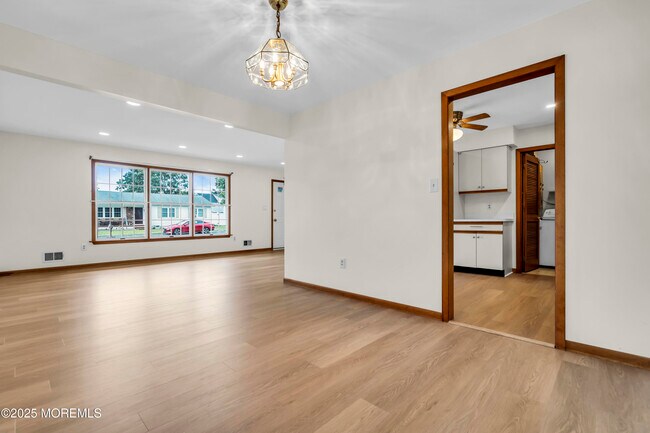 Foto del edificio - 186 Cherry Quay Rd