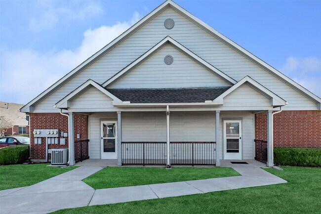 Foto del edificio - 1600 W Clements St