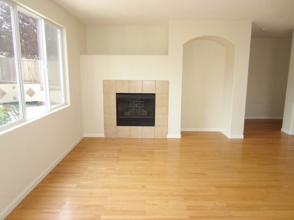 Building Photo - 4127 Shelter Cove Ct