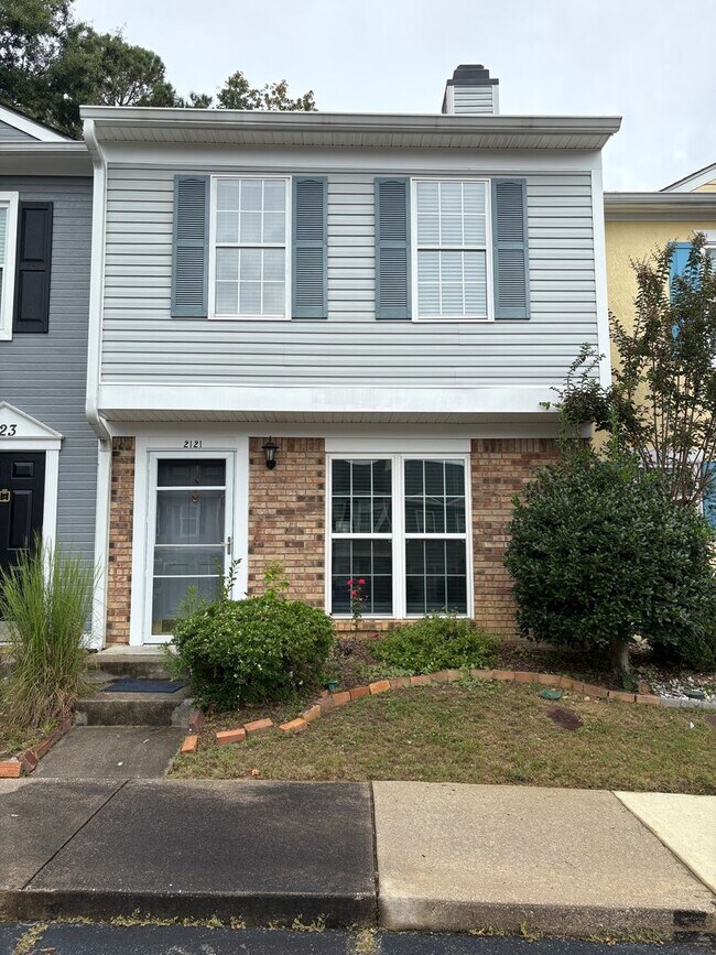 Building Photo - 2121 Turtle Ct