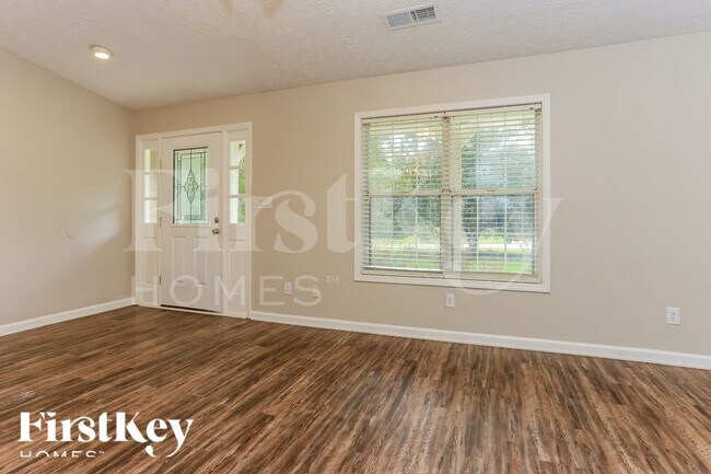 Building Photo - 1999 Bullock Trail