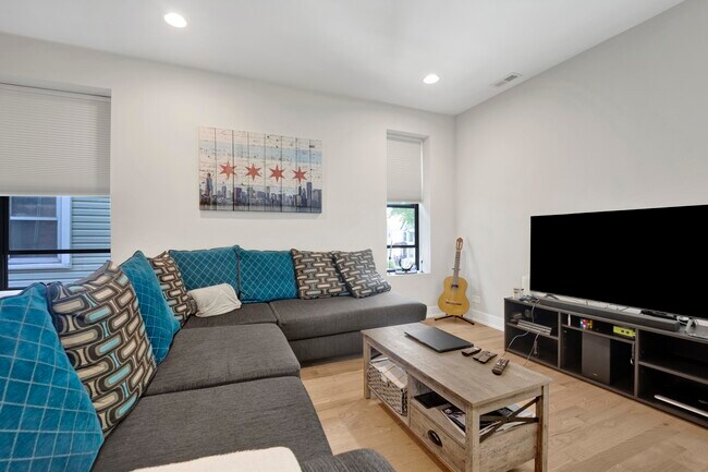 Foto del edificio - 3800 W Altgeld St