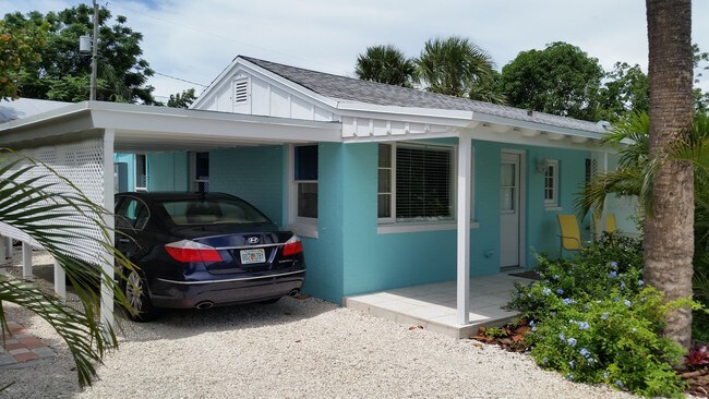Foto del edificio - 2318 NE Sunny Acres Way
