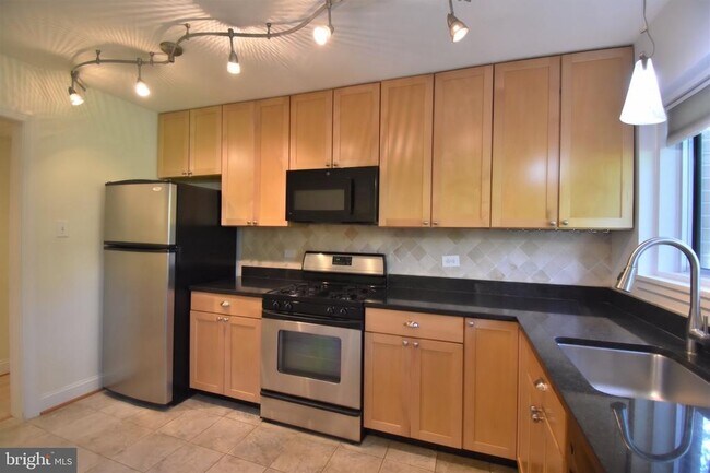 Foto del edificio - 10650 Weymouth St