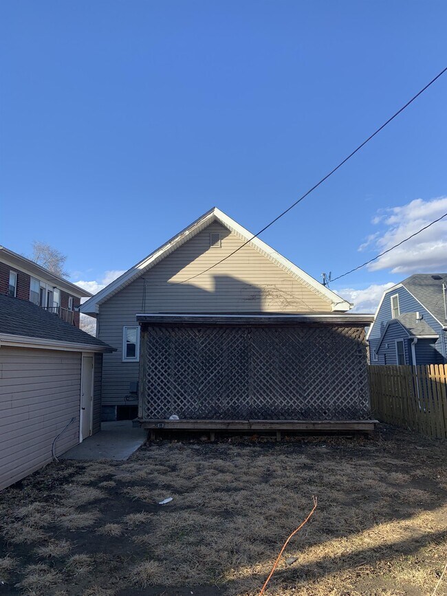 Photo - 2927 Avenue C House