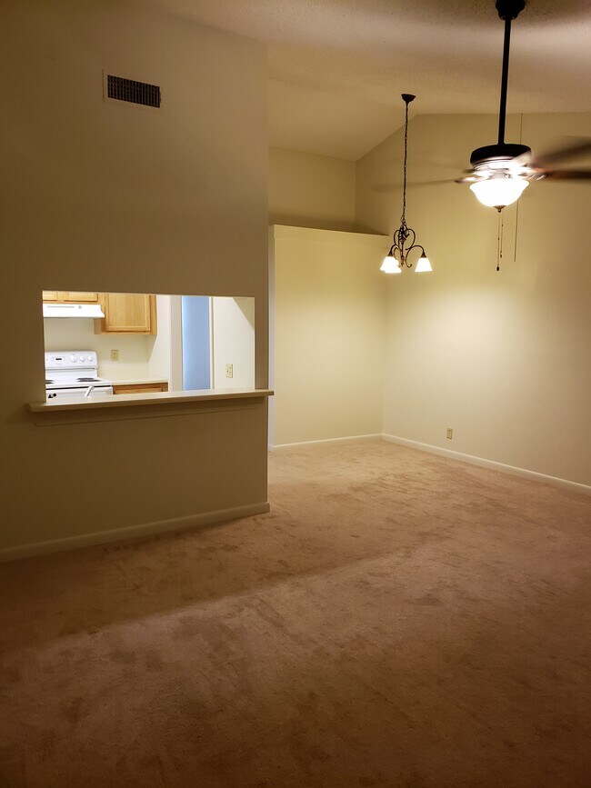 Foto del edificio - 201 Woodale Drive