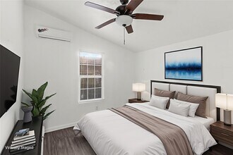 Building Photo - 4126 Paladino St