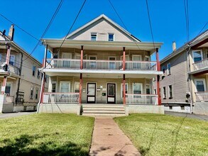 Building Photo - 237-237 Muhlenberg Pl