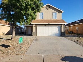 Building Photo - 4815 Calle Bella Ave