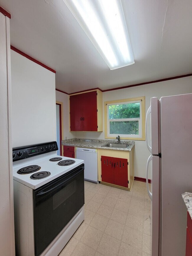 Building Photo - Central Richland Duplex for Rent