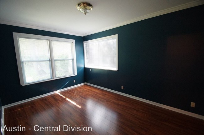 Building Photo - 2 br, 1 bath House - 5203 Woodrow Ave,