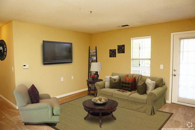 Living Room - Summerland Heights I