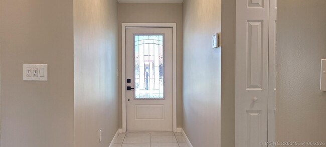 Foto del edificio - 6209 Olivewood Cir