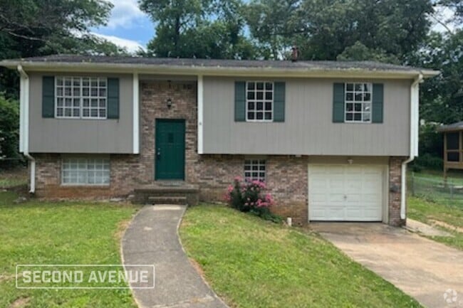 Building Photo - 2505 Martin Rd