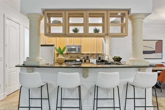 Foto del edificio - 4907 Bayshore Blvd