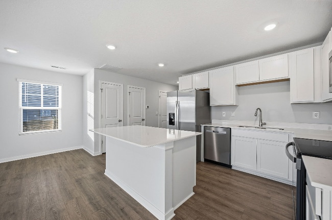 Building Photo - 6373 Bellmouth Rd