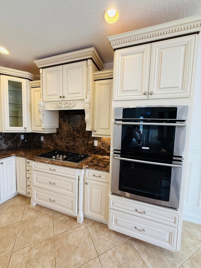 Foto del edificio - 10635 Hilltop Meadow Point