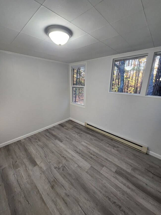 Foto del edificio - Chapel Hill / 2BR House off Homestead AVAILABLE NOW