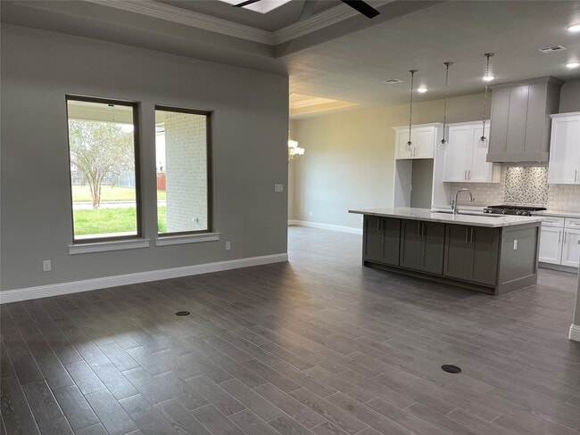 Building Photo - 10440 Dominion Ranch Dr