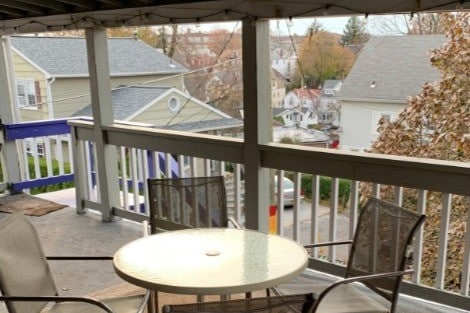 porch with seasonal hudson river views - 41 New Broadway