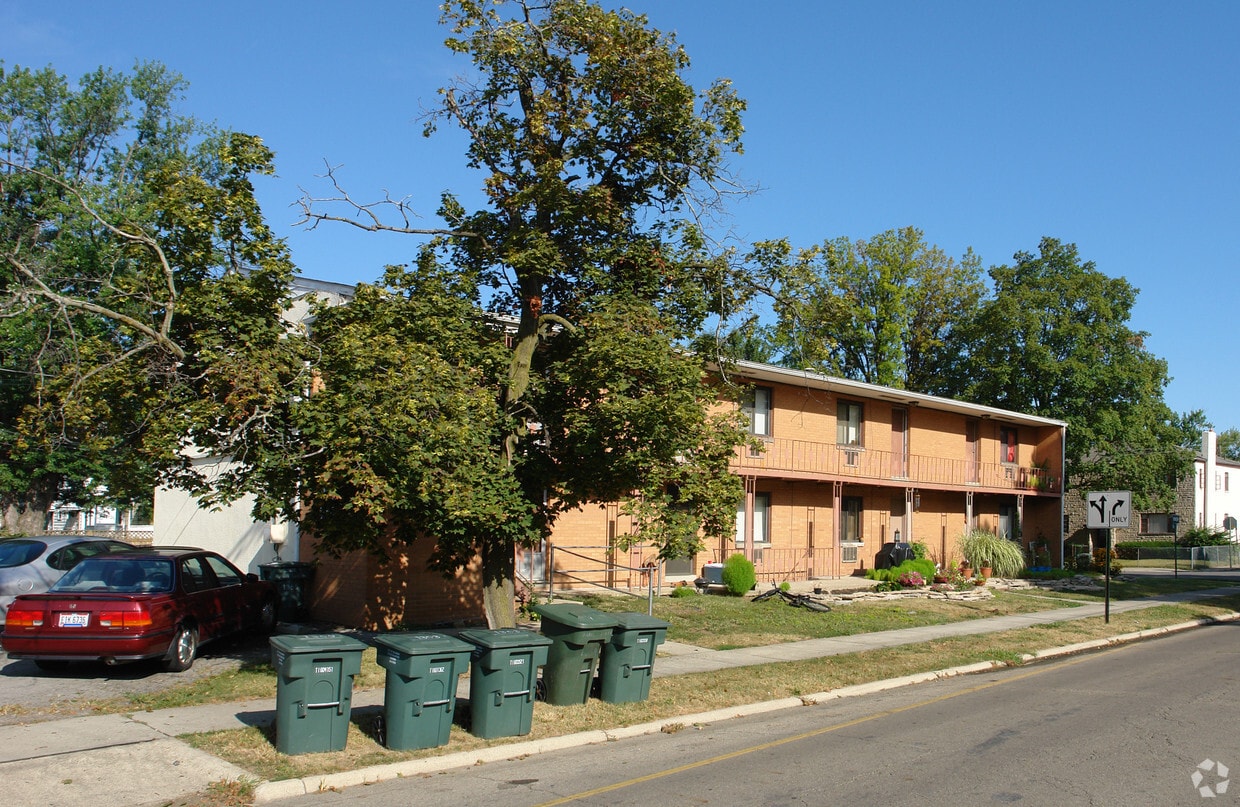 Building Photo - 1355-1367 Oakland Ave