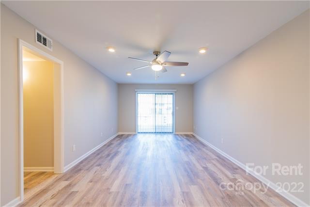 Foto del edificio - 116 Briarcliff Dr