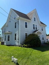 Building Photo - 2193 Milford Square Pike