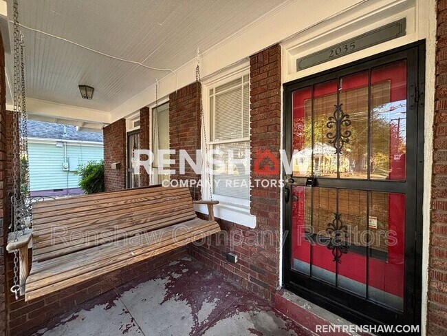 Building Photo - 2035 Vinton Ave