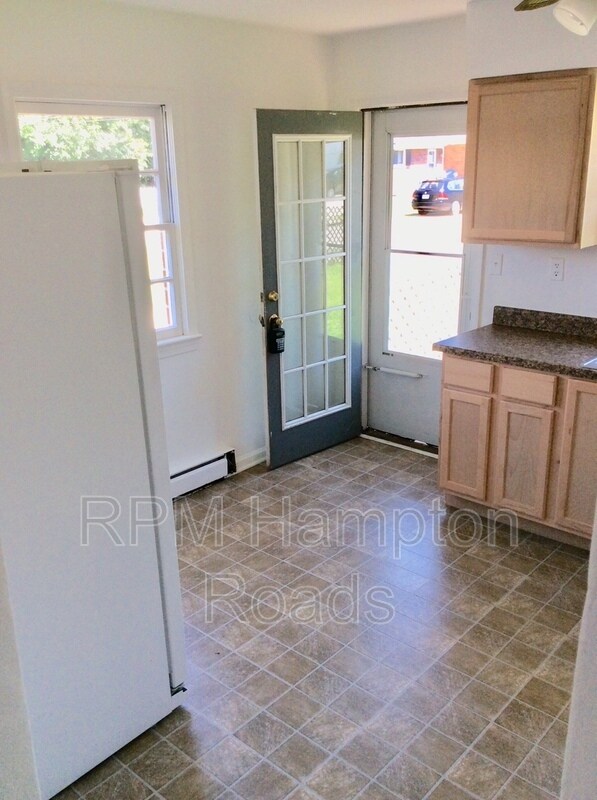 Building Photo - 8037 Redmon Rd