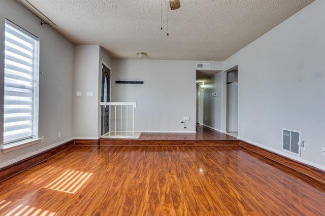 Foto del edificio - 2501 Trailridge Dr
