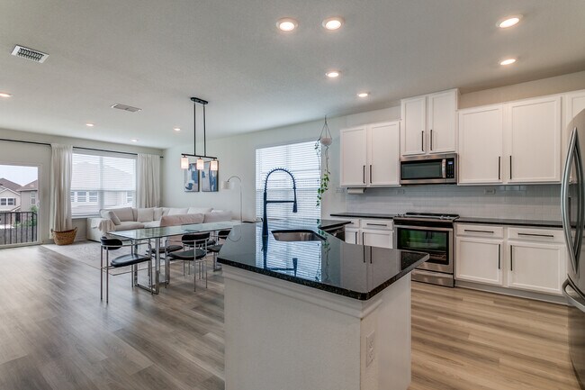 Building Photo - 15063 Tethys Wy