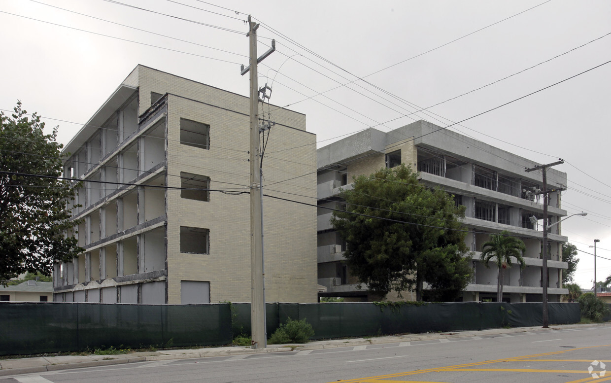 Primary Photo - Z Palm Beach Residences