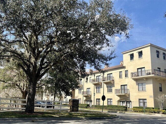 Foto del edificio - 901 Waterside Ln