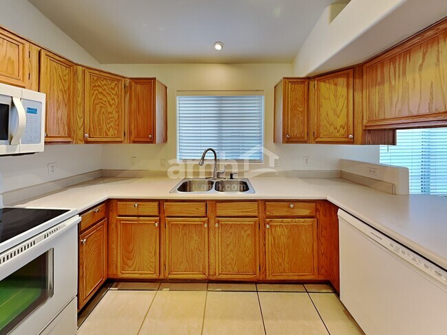 Foto del edificio - 7737 W Rancho Dr