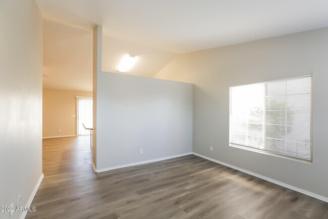 Foto del edificio - 2839 W Chanute Pass