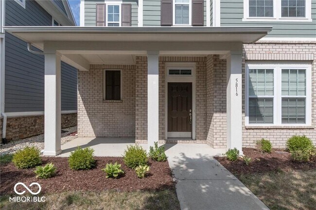 Foto del edificio - 5816 Wheeler Rd