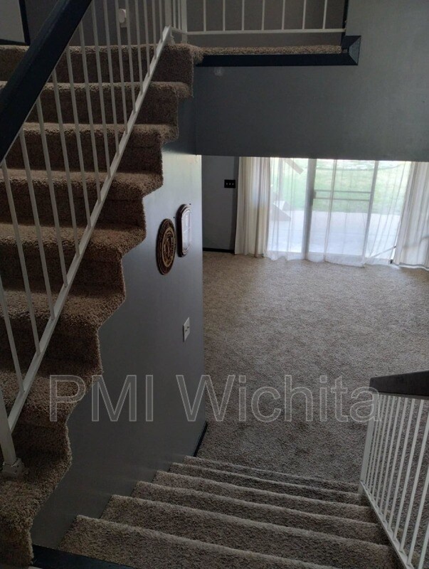 Foto del edificio - 8643 E Cherry Crk Ct